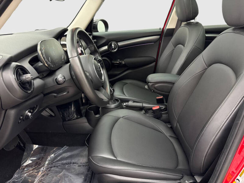 2023 MINI Hardtop 4 Door Cooper
