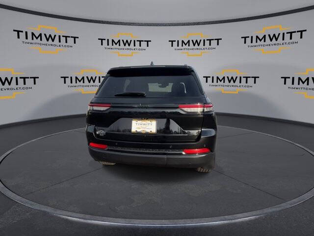 2022 Jeep Grand Cherokee Altitude