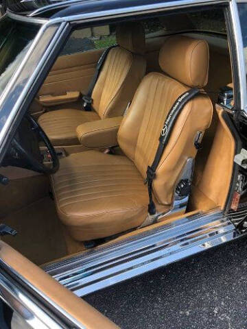 1987 Mercedes-Benz 560-Class 560 SL