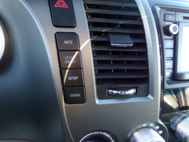 2016 Toyota Sequoia Platinum