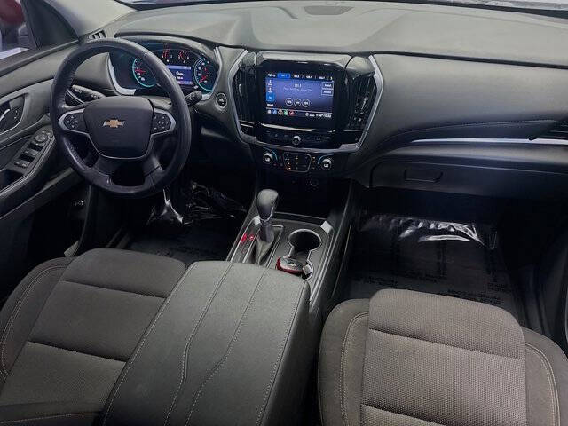 2021 Chevrolet Traverse LT Cloth