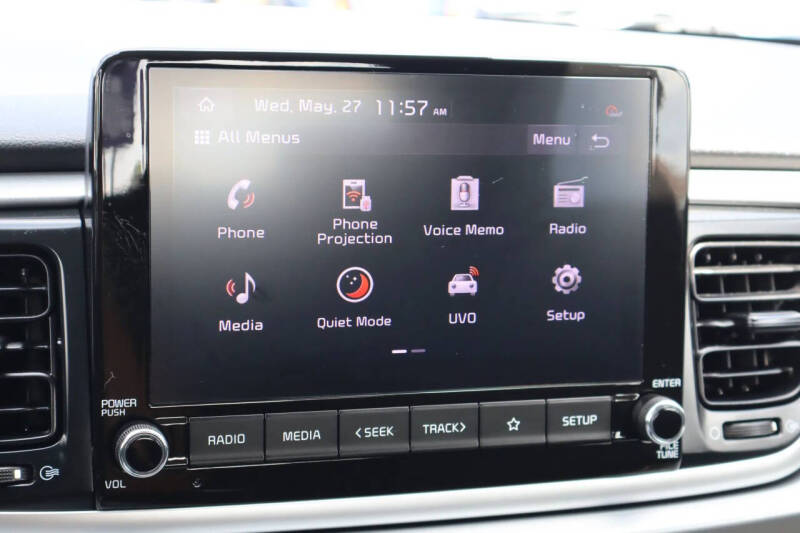 2022 Kia Rio 5-Door S
