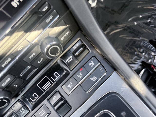 2015 Porsche Cayman GTS