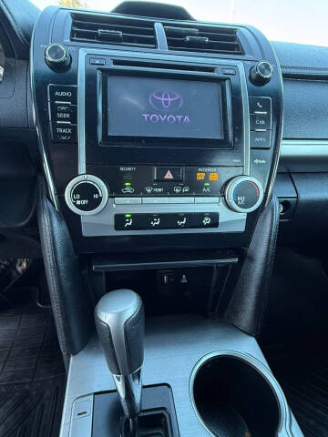 2012 Toyota Camry SE