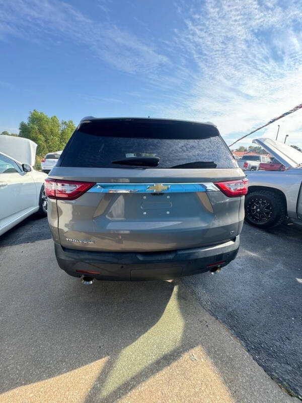 2018 Chevrolet Traverse 3LT photo 4