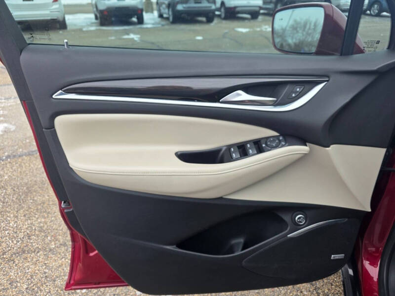 2020 Buick Enclave Essence