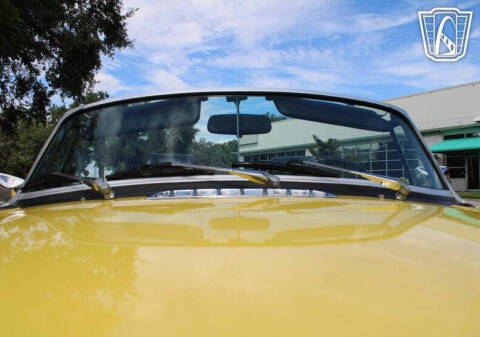 1975 MG B