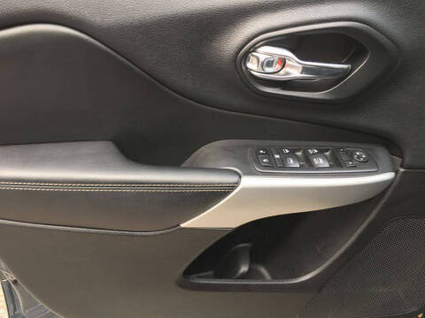 2018 Jeep Cherokee Latitude Plus