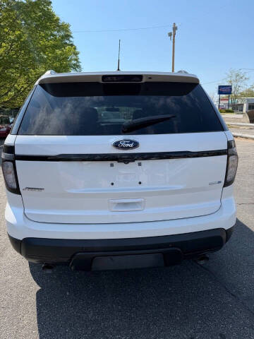 2015 Ford Explorer Sport