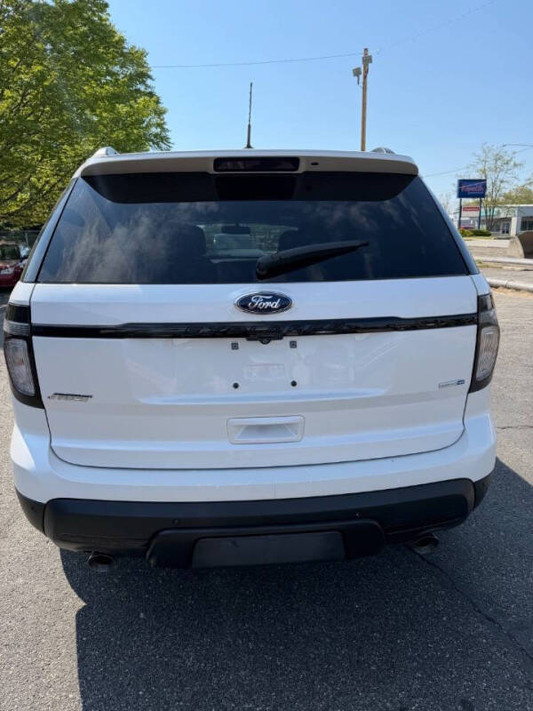 2015 Ford Explorer Sport
