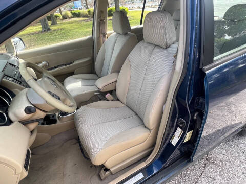 2007 Nissan Versa 1.8 SL