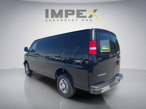 2026 Chevrolet Express 2500