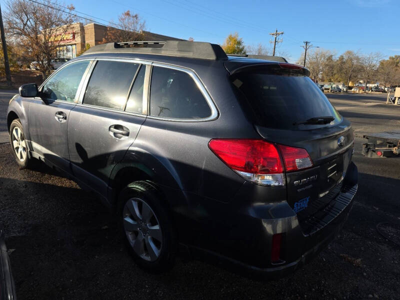 2011 Subaru Outback 2.5i Premium