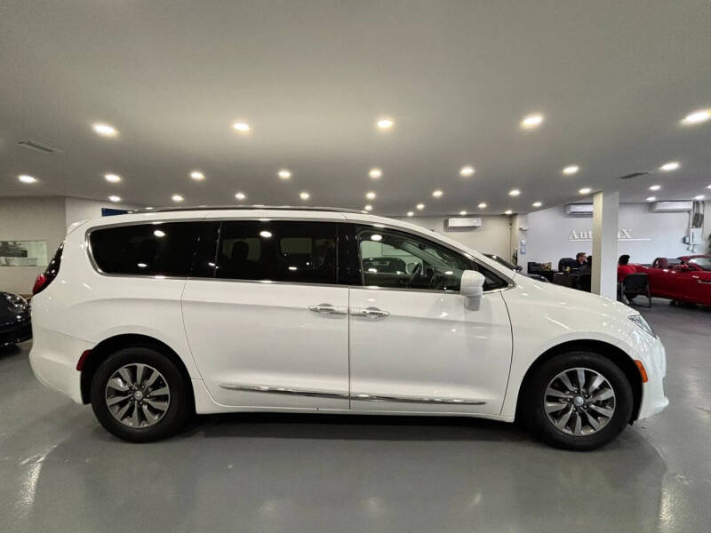 2020 Chrysler Pacifica