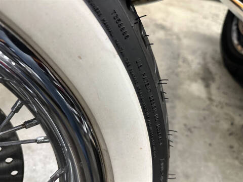 2015 Harley-Davidson FLSTC103