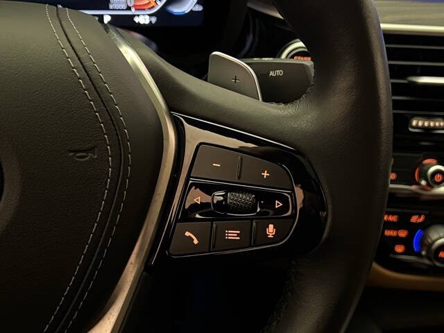 2023 BMW 5 Series 530i