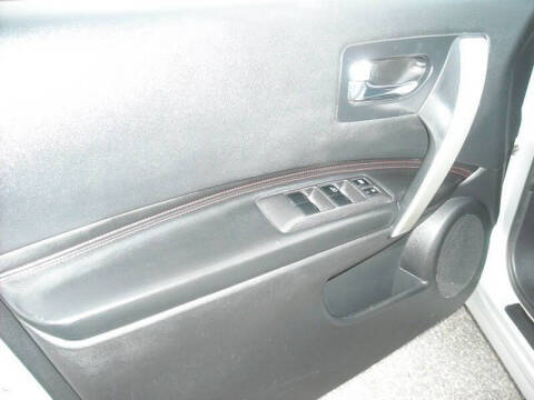 2011 Nissan Rogue SV