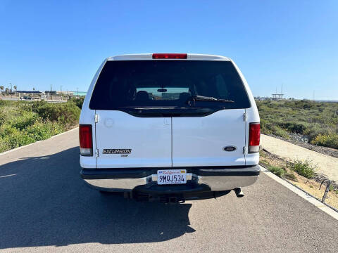 2003 Ford Excursion XLT
