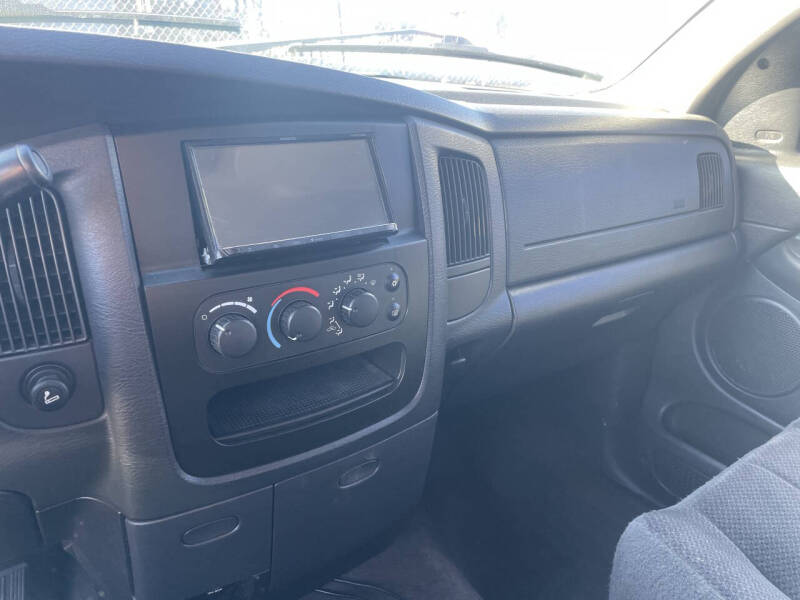 2004 Dodge Ram 2500 SLT