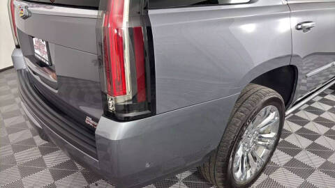 2020 Cadillac Escalade Premium Luxury