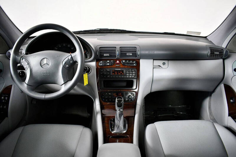 2003 Mercedes-Benz C-Class C 320