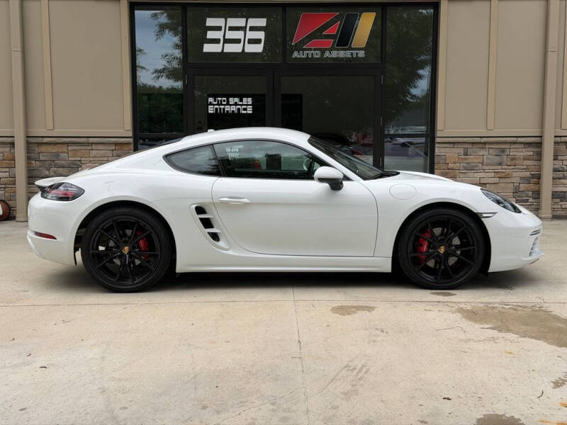 2024 Porsche 718 Cayman S