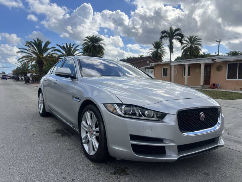 2019 Jaguar XE 25t Premium