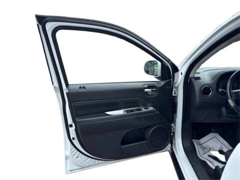 2014 Jeep Compass Latitude