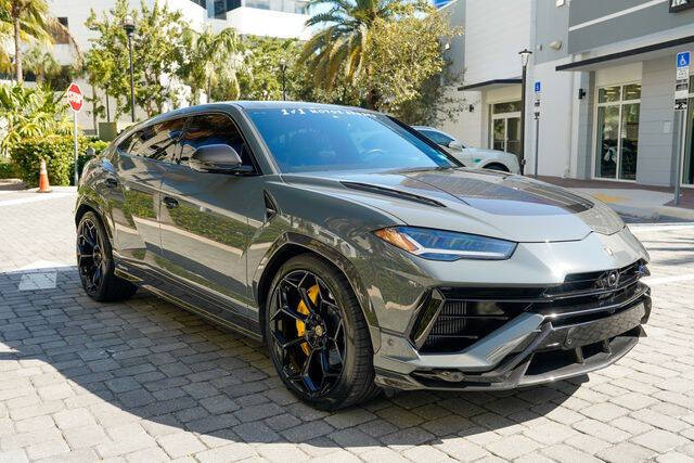 2023 Lamborghini Urus Performante