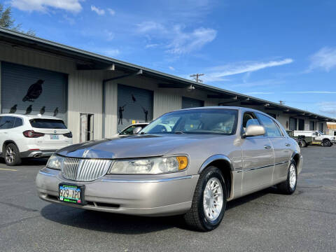 1999 Lincoln Town Car for sale at DASH AUTO SALES LLC in Salem OR