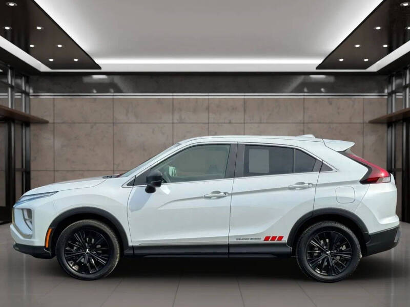 2022 Mitsubishi Eclipse Cross LE