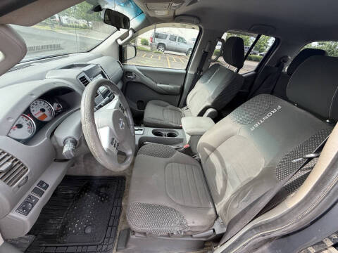 2013 Nissan Frontier Desert Runner