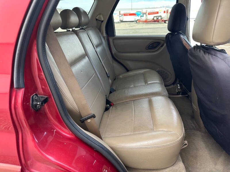2005 Ford Escape Limited