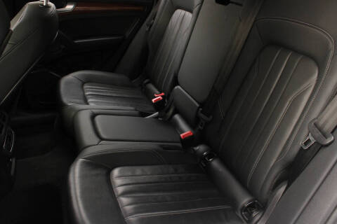 2021 Audi Q5 quattro Premium 45 TFSI