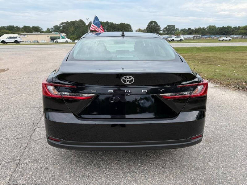 2025 Toyota Camry LE