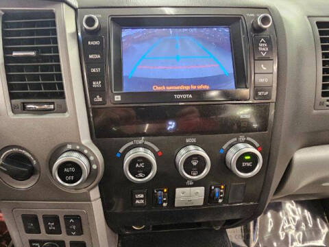 2013 Toyota Sequoia Platinum