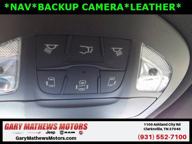 2024 Chrysler Pacifica Plug-In Hybrid Select