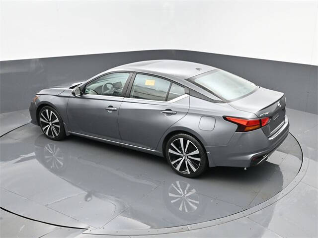 2021 Nissan Altima 2.0 SR