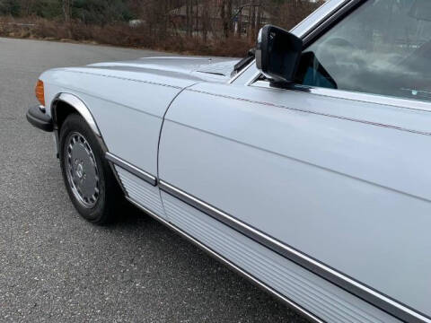 1986 Mercedes-Benz 560-Class 560 SL