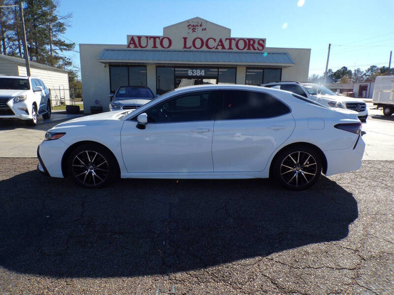 2022 Toyota Camry SE