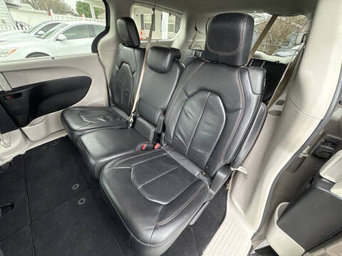 2018 Chrysler Pacifica Touring L