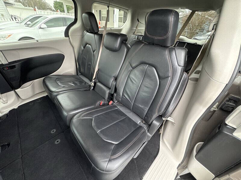 2018 Chrysler Pacifica Touring L