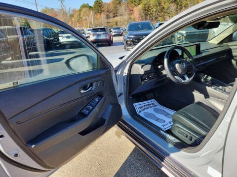 2024 Honda Accord Hybrid Touring