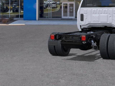 2025 Chevrolet Silverado 5500HD