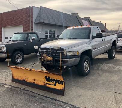 2001 Dodge Ram Pickup 2500 for sale at Stephen Motor Sales LLC in Caldwell OH