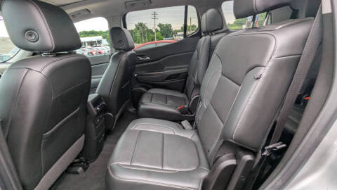 2020 GMC Acadia SLT