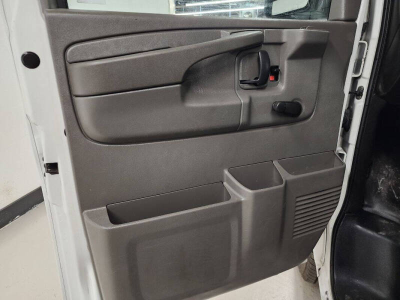 2009 GMC Savana 2500