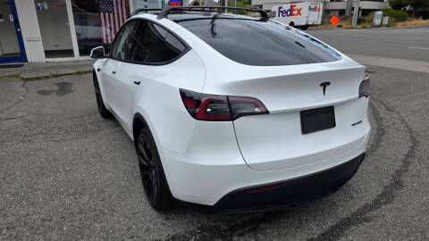 2024 Tesla Model Y Long Range