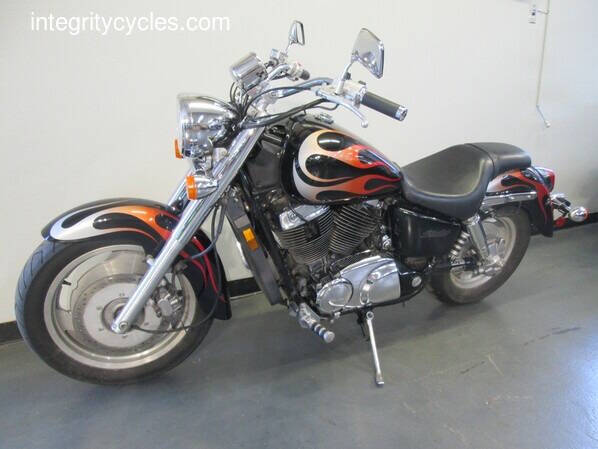 2005 Honda Shadow Sabre