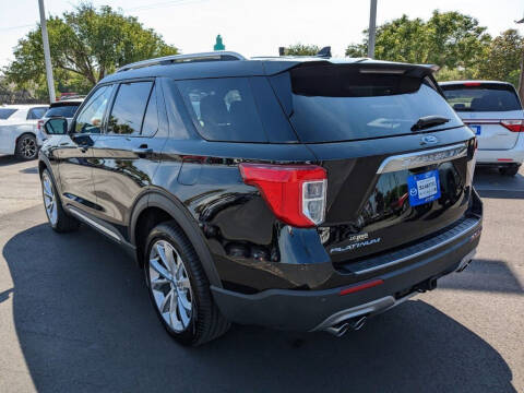 2023 Ford Explorer Platinum